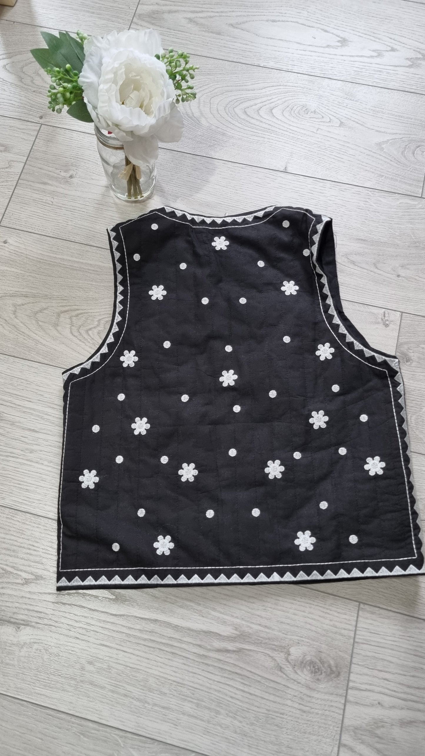 Jazzy Embroidered Daisy Waistcoat Black