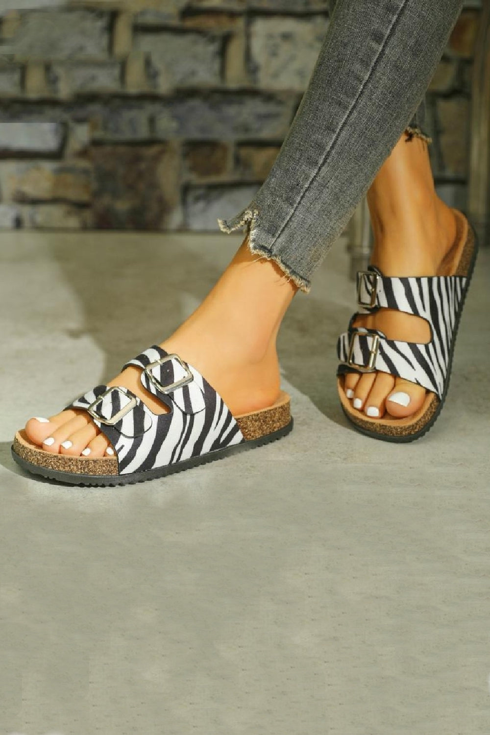 Rixo Buckle Sliders in Zebra Print